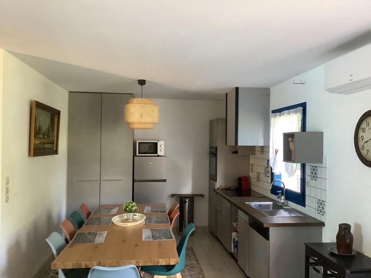 Gite Milin A Sizun Hebergement Confortable Pour 7 Pers Exterior foto