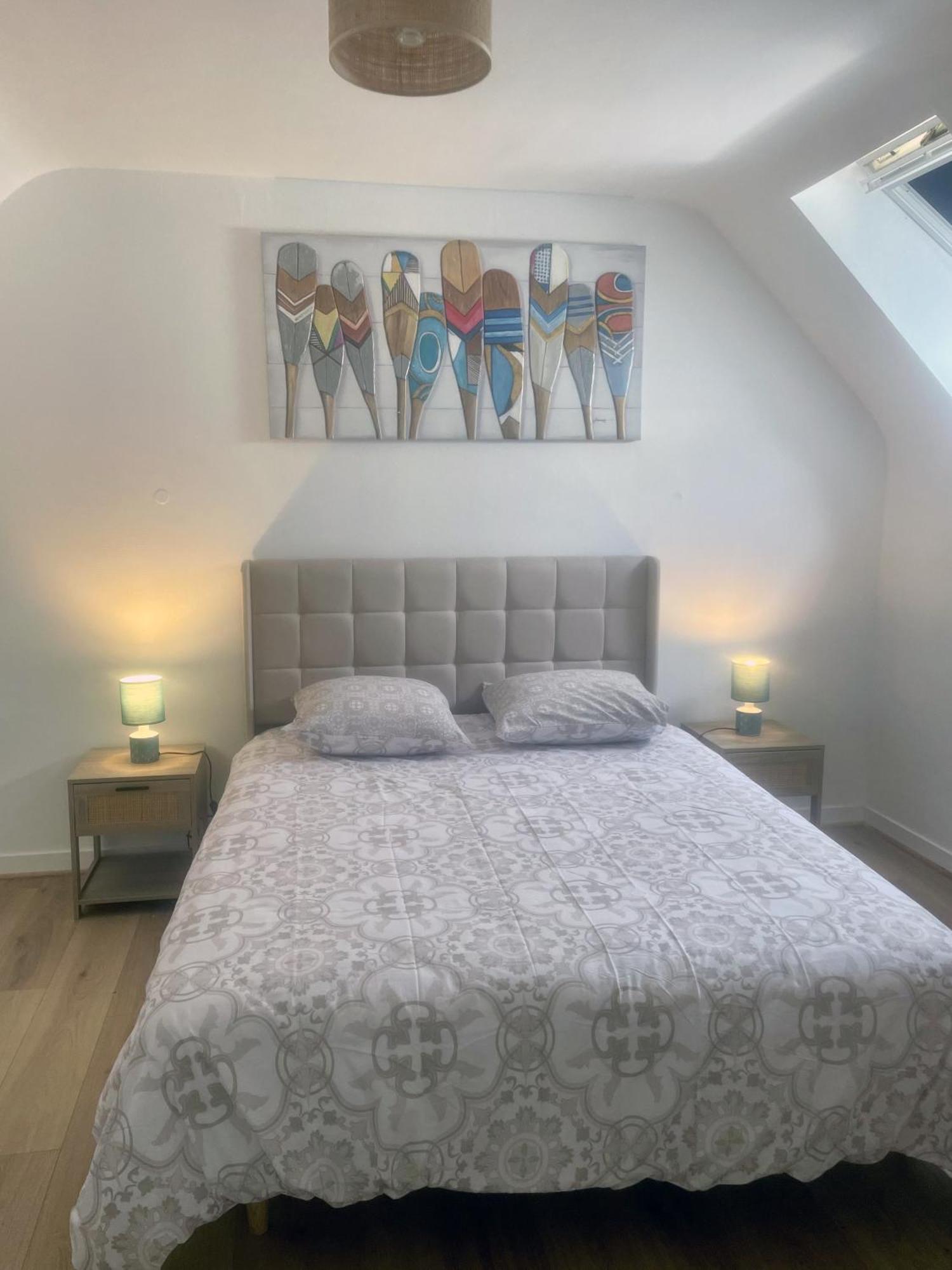 Gite Milin A Sizun Hebergement Confortable Pour 7 Pers Exterior foto